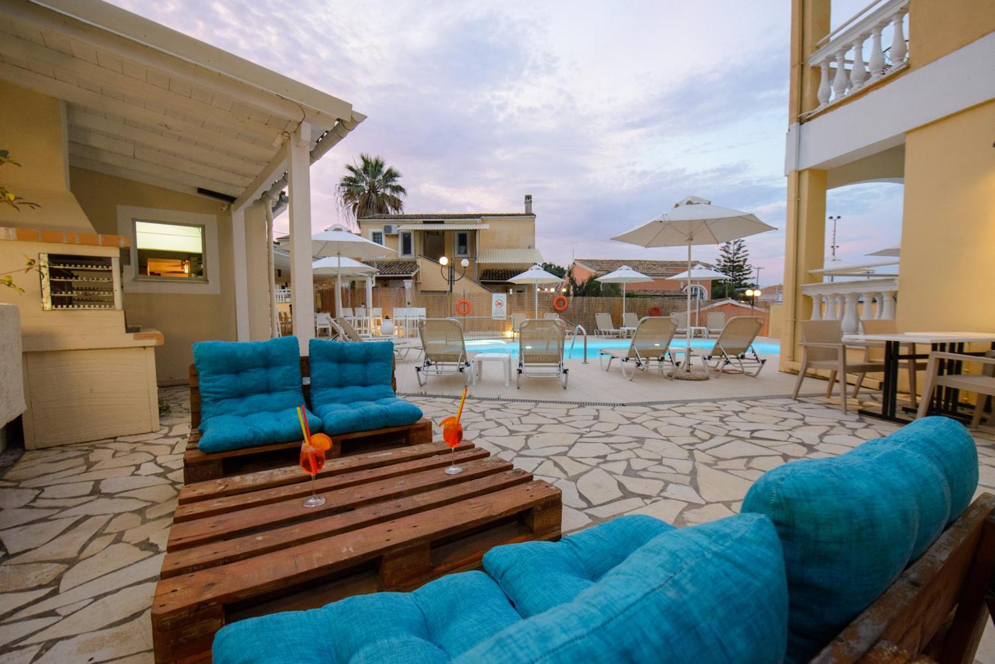 Saint Spiridon Hotel Кассиопи Экстерьер фото